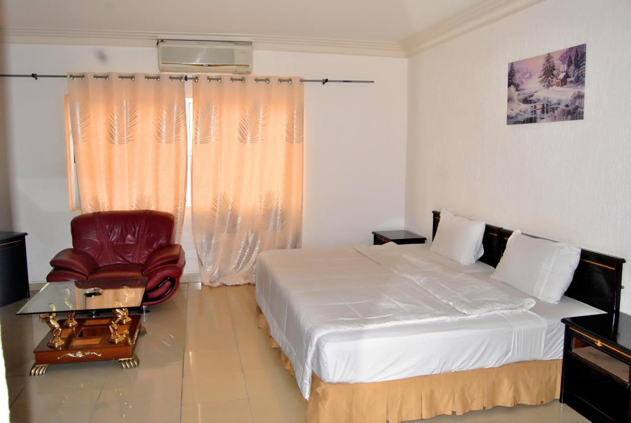 Riviera Hotel Benin Cotonou Exteriör bild